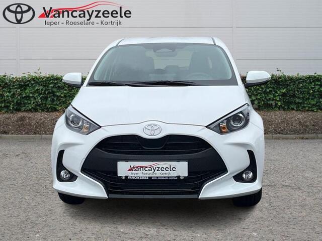 Toyota Yaris Dynamic cam bluetooth apple ca