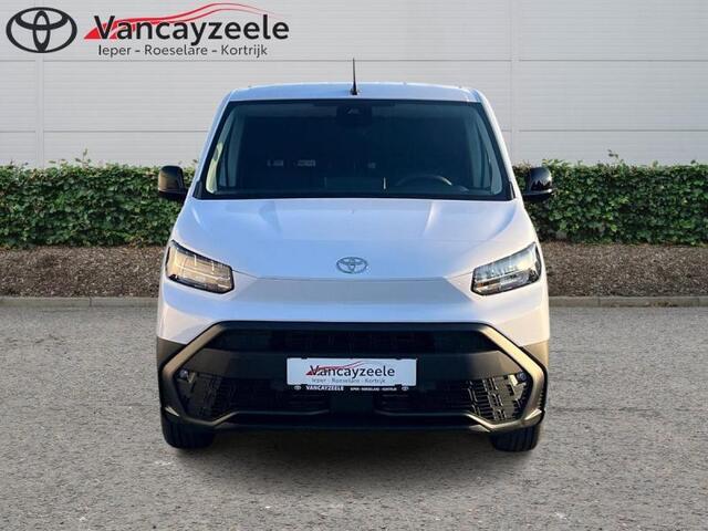 Toyota Proace City Prijs ex. btw = �30600 EV COMF