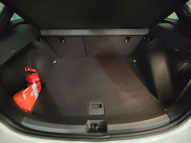 Volkswagen Taigo 1.0TSI R-Line DSG - SI.CH - CLIM AUT - CAM - KESSY