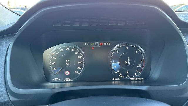 Volvo XC90 Momentum Pro, B5 AWD mild hybrid, 3YEAR WARRANTY