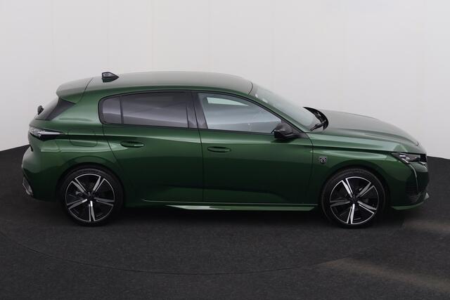 Peugeot 308 1.2 GT PURETECH EAT8 1.2 GT PURETECH EAT8 + CARPLAY + GPS + CAMERA + PDC + LEDER/ALCANTARA + ALU 18