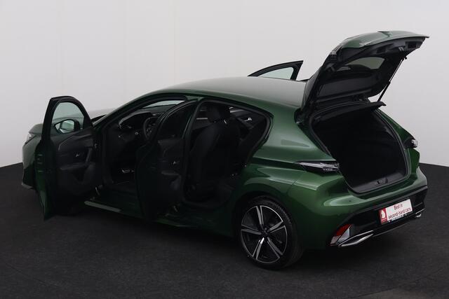Peugeot 308 1.2 GT PURETECH EAT8 1.2 GT PURETECH EAT8 + CARPLAY + GPS + CAMERA + PDC + LEDER/ALCANTARA + ALU 18