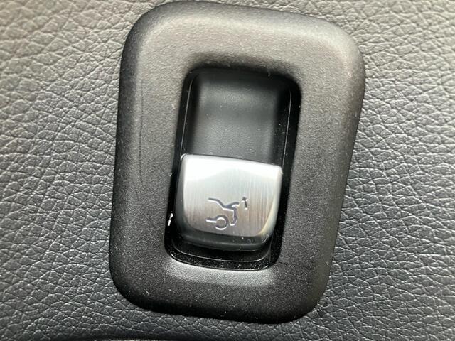 Mercedes-Benz C-Klasse 200 Prestige AMG Aut leder Navi Cruise Clima