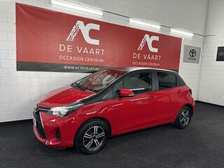 TOYOTA YARIS 1.0 VVT-i Trend Bi-Tone - VERKOCHT!
