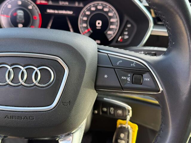 Audi Q3 35 TDi S tronic/69.000 km/Capteurs avant et arr.