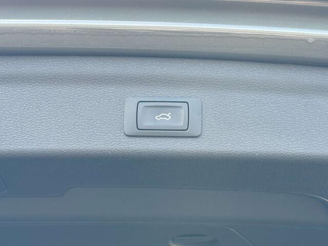 Audi Q3 35 TDi S tronic/69.000 km/Capteurs avant et arr.