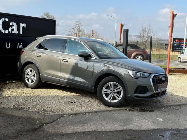 Audi Q3 35 TDi S tronic/69.000 km/Capteurs avant et arr.
