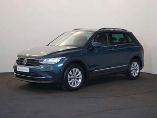 VOLKSWAGEN TIGUAN LIFE 1.5TSI DSG|NAVbyAPP|LED|Si�ges+VO.CH|ACC