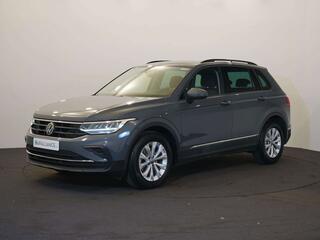 VOLKSWAGEN TIGUAN LIFE 1.5TSI DSG|NAVbyAPP|LED|Si�ges+VO.CH|ACC