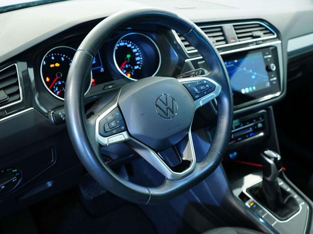 Volkswagen Tiguan LIFE 1.5TSI DSG|NAVbyAPP|LED|Si�ges+VO.CH|ACCStop