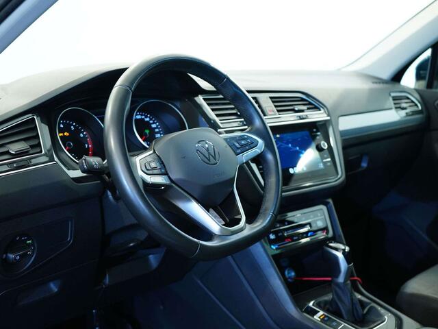 Volkswagen Tiguan LIFE 1.5TSI DSG|NAVbyAPP|LED|Si�ges+VO.CH|ACCStop