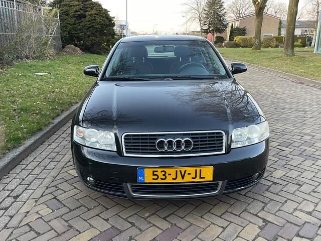 Audi A4 Limousine 2.0 FSI Exclusive sportieve auto