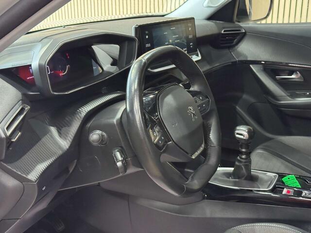 Peugeot 2008 1.2  GARANTIE 12 MOIS  1ER PROP  ALLURE 