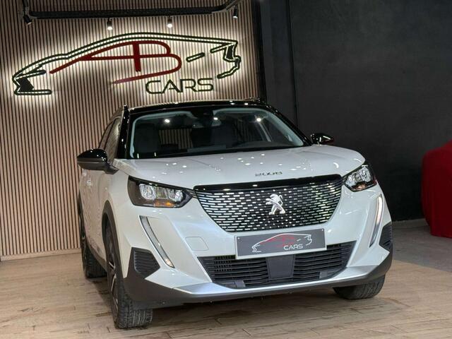 Peugeot 2008 1.2  GARANTIE 12 MOIS  1ER PROP  ALLURE 