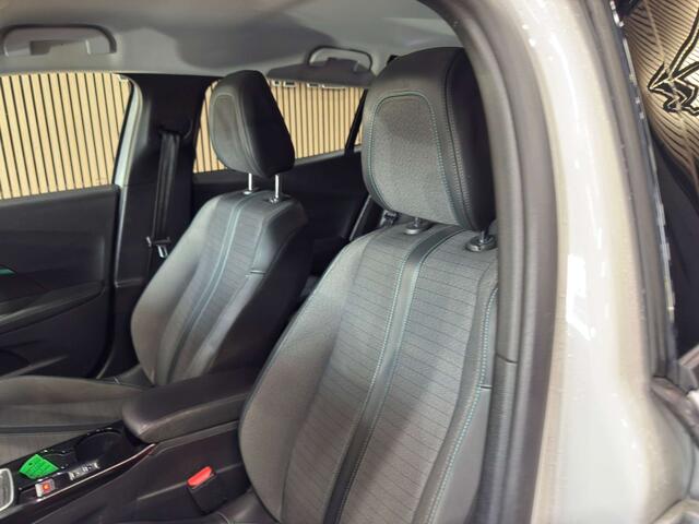 Peugeot 2008 1.2  GARANTIE 12 MOIS  1ER PROP  ALLURE 
