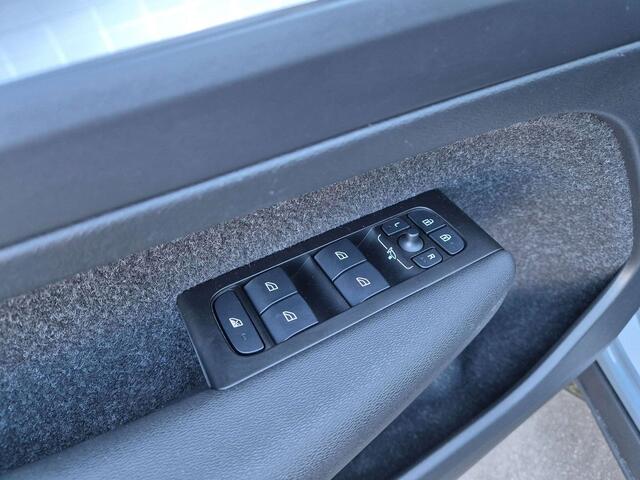 Volvo XC40 1.5 T4 PHEVINSCRIPTIONEL.KOFFERKEYLESSNAVIPTS