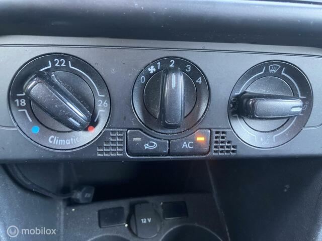 Lancia Ypsilon 1.4-16V Sport --E APK--- 133000 KM -----