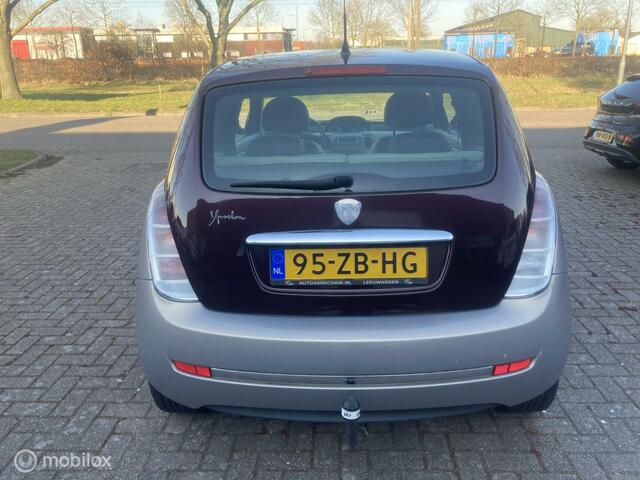 Lancia Ypsilon 1.4-16V Sport --E APK--- 133000 KM -----