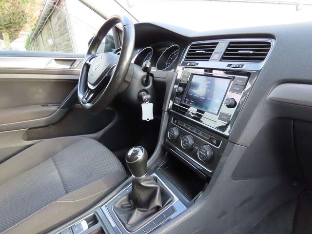 Volkswagen Golf 1.0 TSI BMT Comfortline