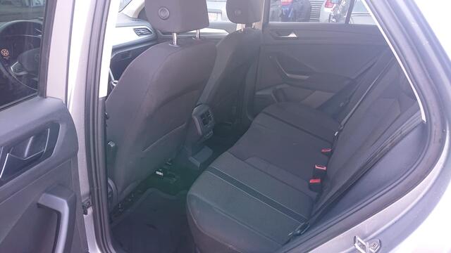 Volkswagen T-ROC 1000cc essence clim ja gps 29000km 2023 GARANTIE