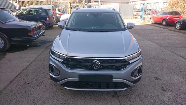 Volkswagen T-ROC 1000cc essence clim ja gps 29000km 2023 GARANTIE