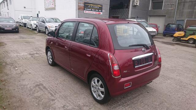Daihatsu Trevis 1000cc essence 2008 122000km clim 5ptes GARANTIE