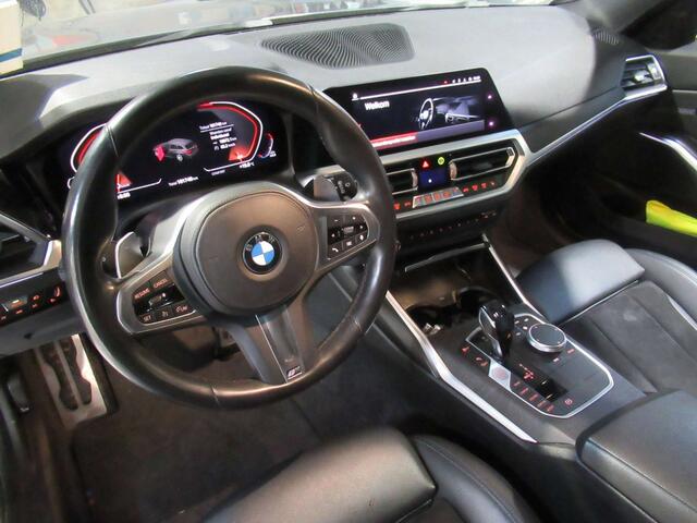 BMW 3-Serie 320 D M SPort Pano DAB Trekh Alcantara HiFi Park Assis