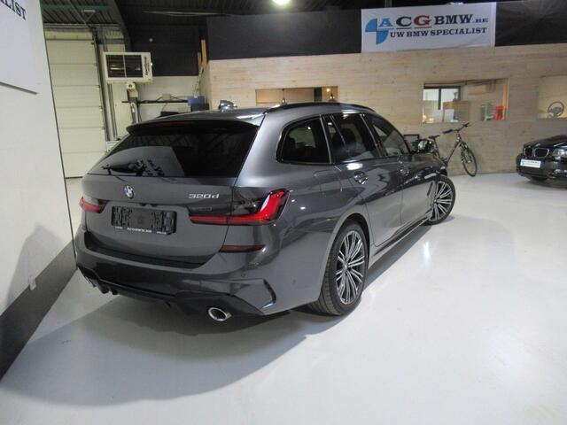BMW 3-Serie 320 D M SPort Pano DAB Trekh Alcantara HiFi Park Assis