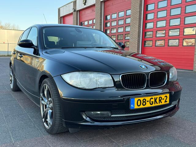 BMW 1-Serie 120i Business Line