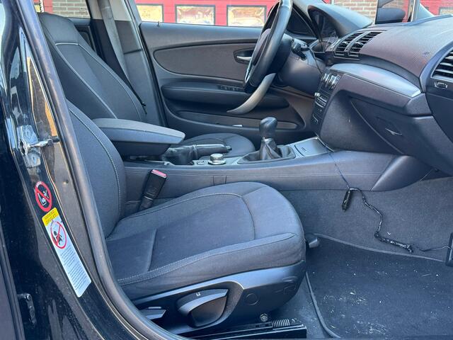 BMW 1-Serie 120i Business Line