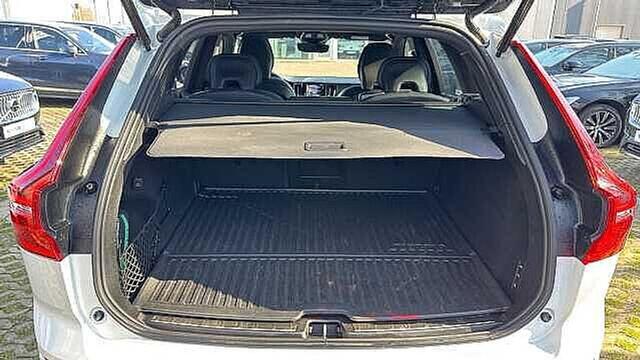 Volvo XC60 Recharge Plus Dark, T6 AWD Plug in Hybride 3YEAR WARRANTY