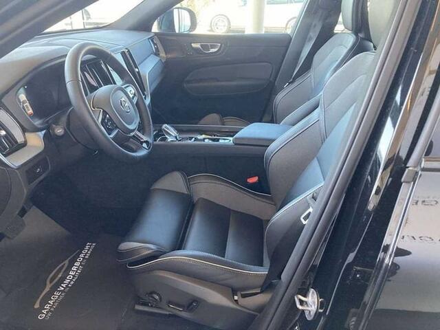 Volvo XC60 PLUS DARK B4 MHEV OPEN DAK-STANDVERWARMING