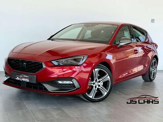 SEAT LEON 2.0TDI FR DSG*COCKPIT*CARPLAY*JANTES18*CAMERA*PDC*
