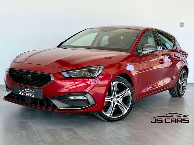 Seat Leon 2.0TDI FR DSGCOCKPITCARPLAYJANTES18CAMERAPDC