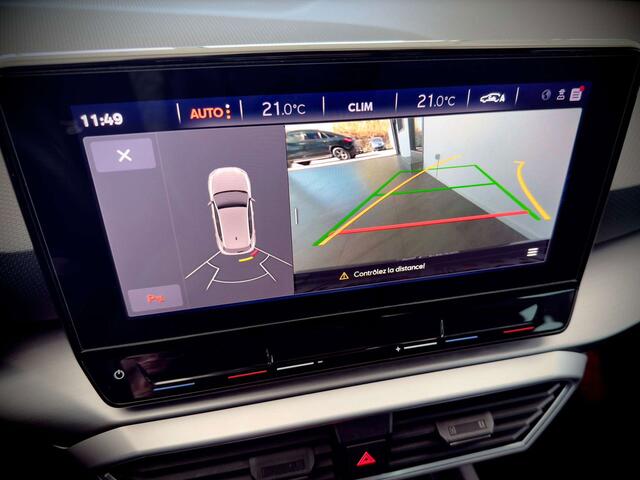 Seat Leon 2.0TDI FR DSGCOCKPITCARPLAYJANTES18CAMERAPDC