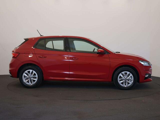 Skoda Fabia Selection 1.0TSI|DSG|NAVbyAPP|CAM|SGS.CH|LED|JARo
