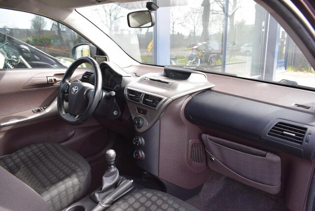 Toyota IQ 1.0 VVTi Comfort airco