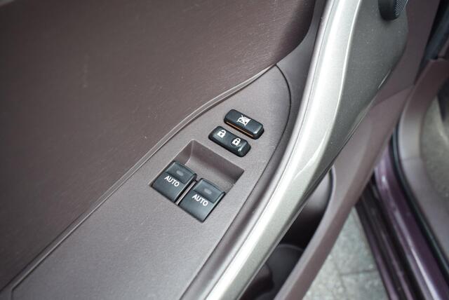 Toyota IQ 1.0 VVTi Comfort airco