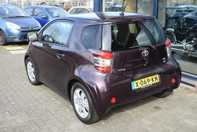 Toyota IQ 1.0 VVTi Comfort airco