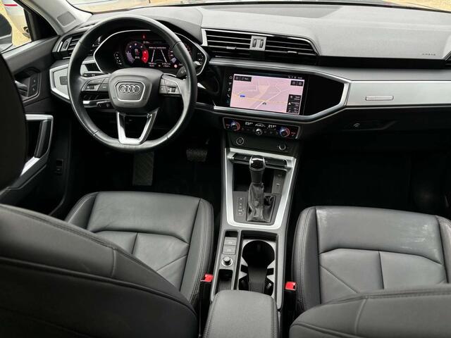 Audi Q3 35 TDi 150CV PACKSPORT S-TRONiC MMi CUiR COCKPiT
