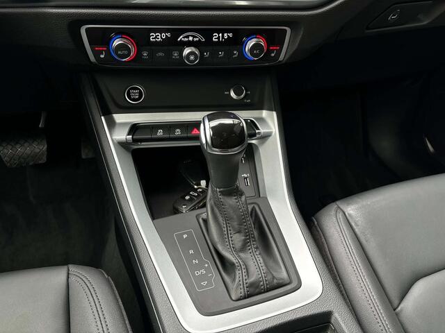 Audi Q3 35 TDi 150CV PACKSPORT S-TRONiC MMi CUiR COCKPiT