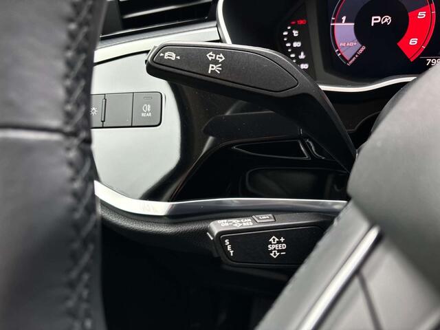 Audi Q3 35 TDi 150CV PACKSPORT S-TRONiC MMi CUiR COCKPiT