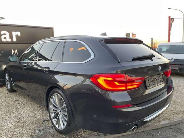 BMW 5-Serie 520 dA Luxury Line /Toit ouvrant panoramique/1er propr