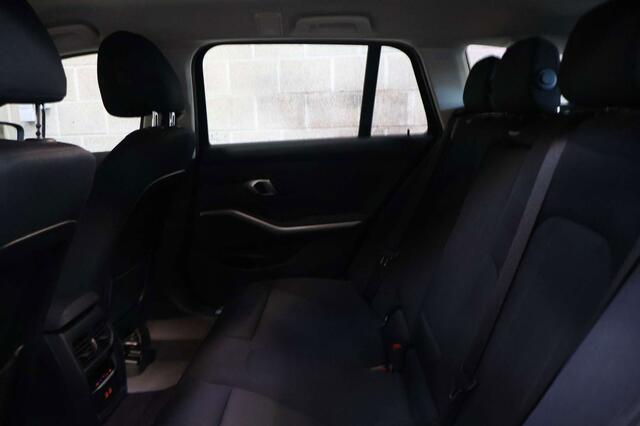 BMW 3-Serie 320 Touring 320eA PHEV| PDC| NAVI PROF|Slechts 22000km