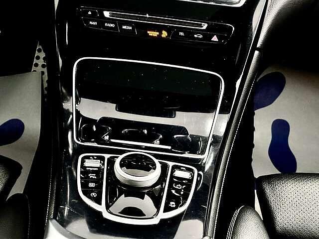 Mercedes-Benz G-Klasse 220 d 163cv 4-Matic - AMG LINE EDITION