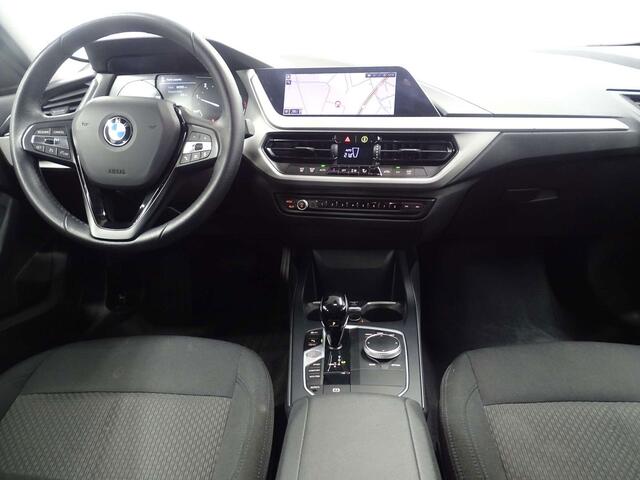 BMW 1-Serie 116 dA Hatch New LED-NAVI PRO-CRUISE-PARKING-EURO6d
