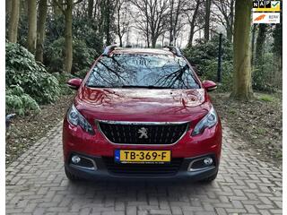 PEUGEOT 2008 1.2 PureTech Blue Lion