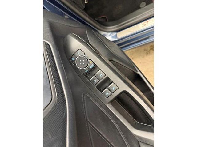 Ford Focus 1.0 EcoBoost mHEV ST-Line Dig.Airco Verw.zetels+stuur Alu Led