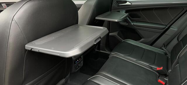 Volkswagen Tiguan 2.0 TSI 4Motion 3x R-Line 220PK Pano Trekhaak Keyless