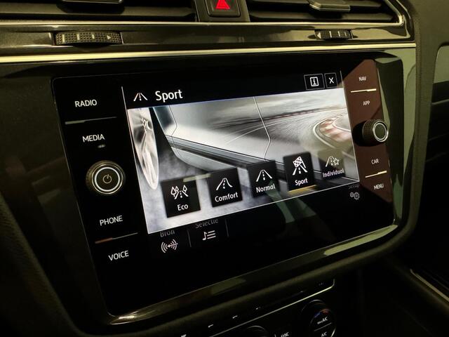 Volkswagen Tiguan 2.0 TSI 4Motion 3x R-Line 220PK Pano Trekhaak Keyless